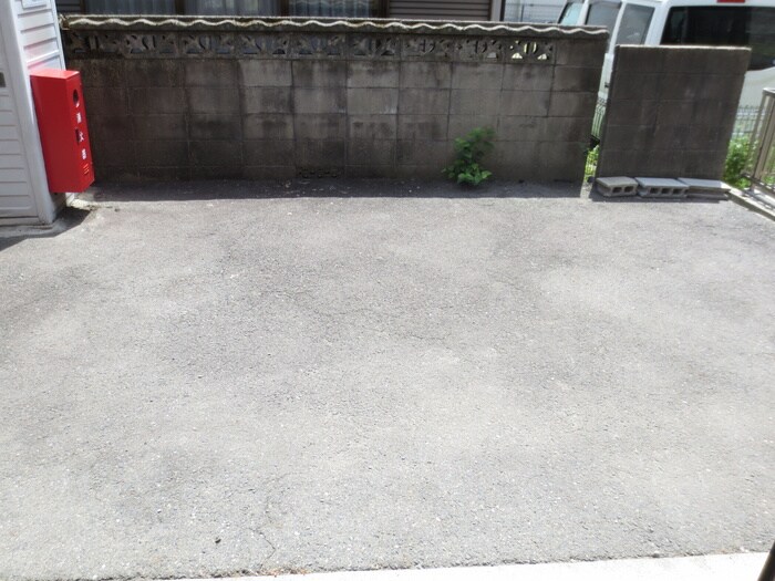 物件内観写真16　(室内からの展望)