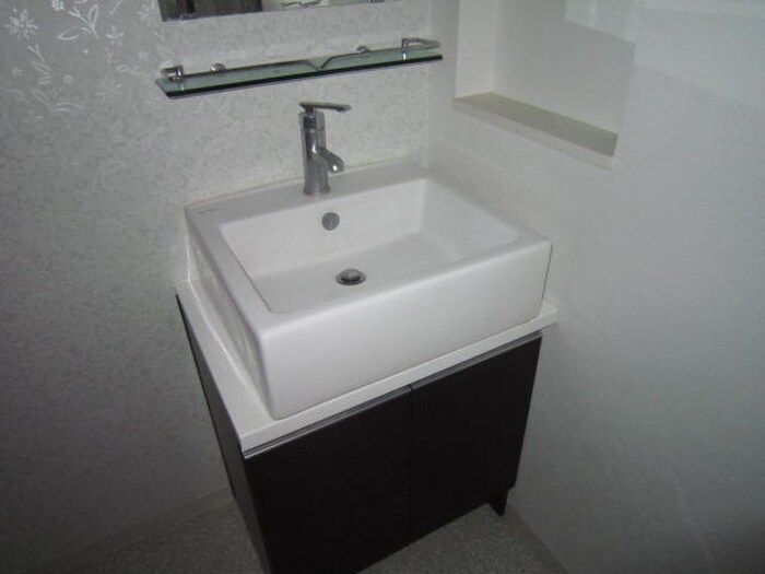 物件内観写真16　(洗面)