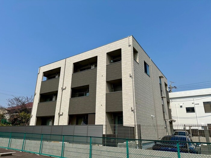 物件外観写真1　(外観写真)