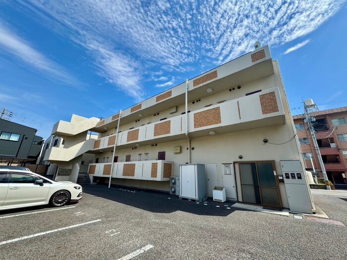 物件外観写真3　(外観写真)