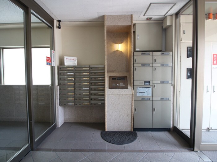 物件外観写真6　(建物設備)