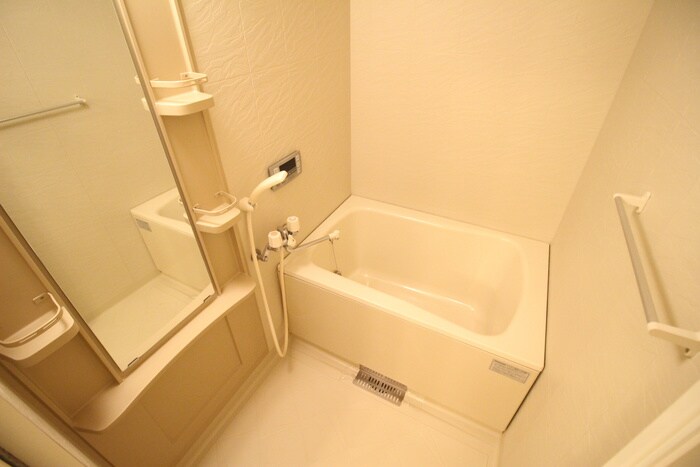 物件内観写真7　(バス／シャワールーム等)