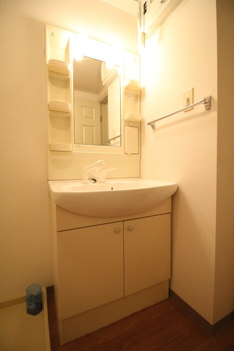 物件内観写真9　(洗面)