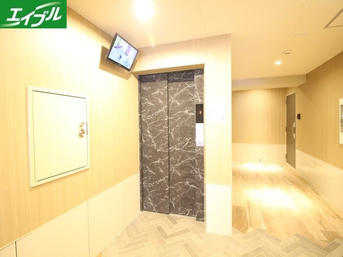 物件外観写真6　(建物設備)