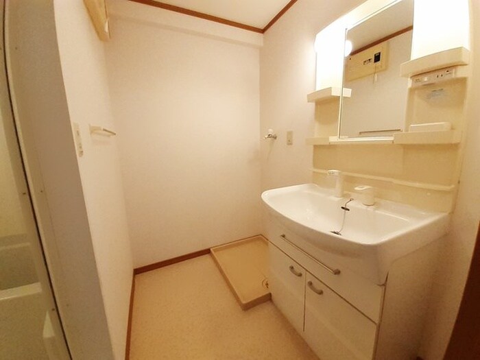 物件内観写真7　(洗面)