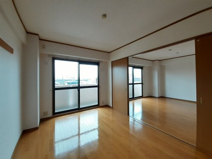 物件内観写真9　(居室)