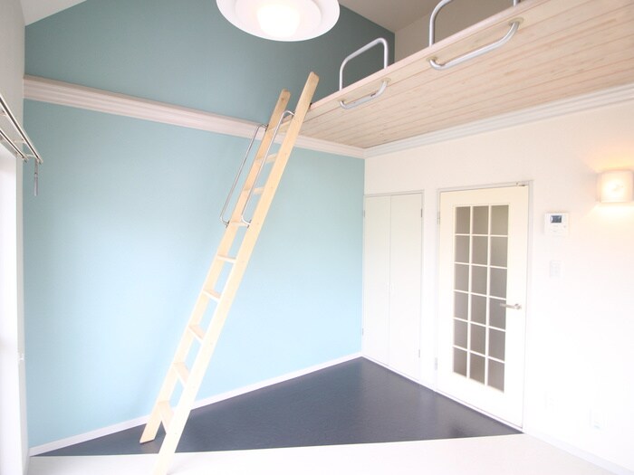 物件内観写真10　(居室)