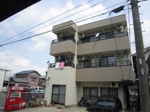 ベルハイツ外観写真