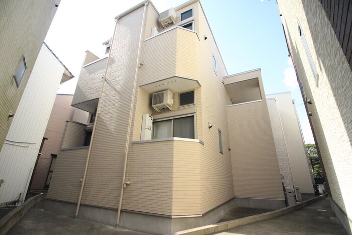 物件外観写真1　(外観写真)