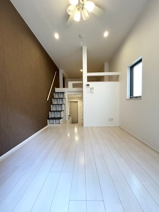 物件内観写真6　(居室)