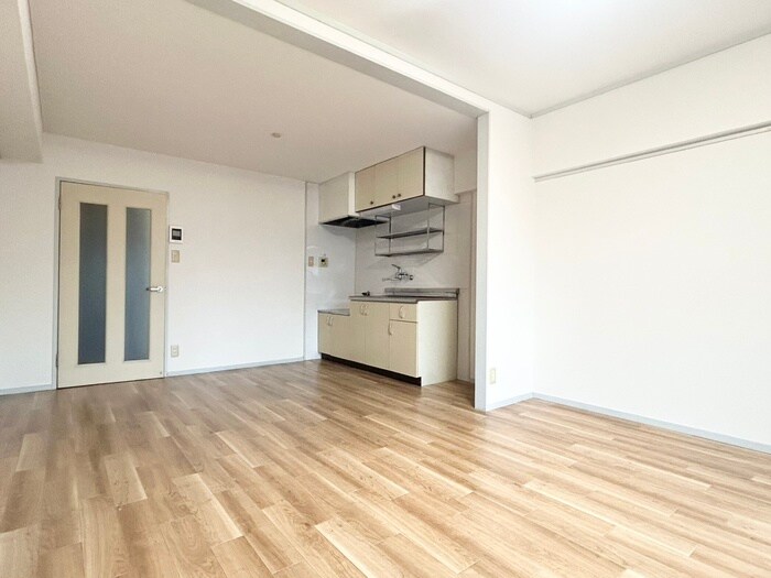 物件内観写真10　(居室)