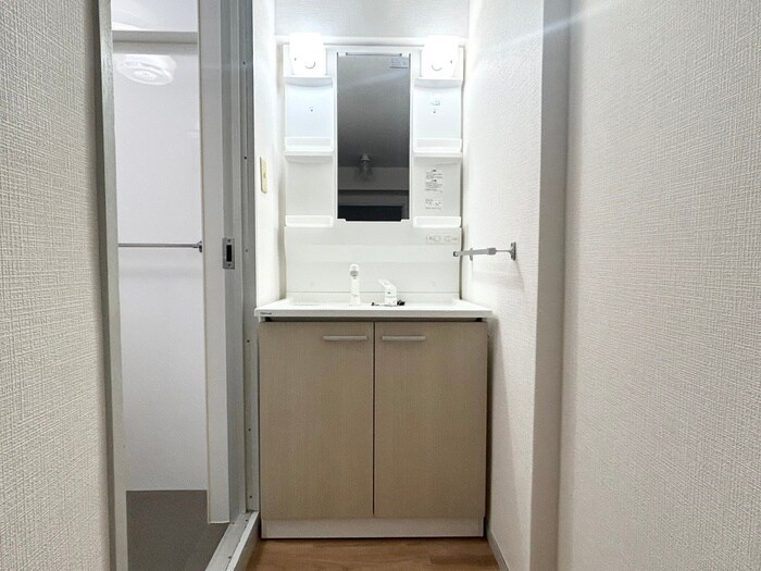 物件内観写真13　(洗面)