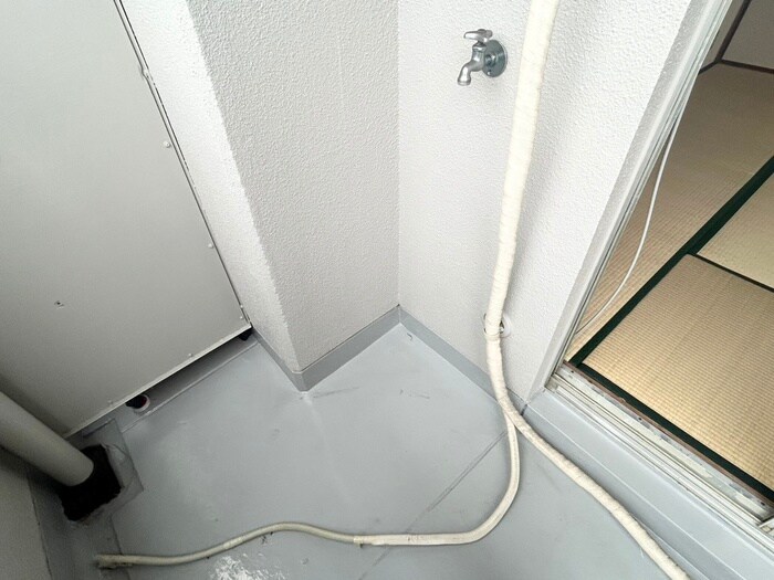 物件内観写真15　(洗濯機置場)