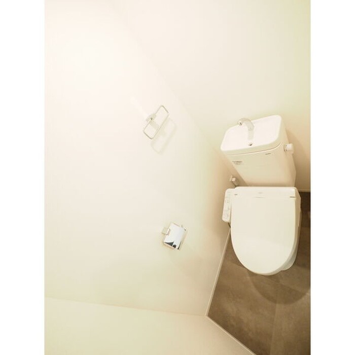 物件内観写真7　(トイレ)