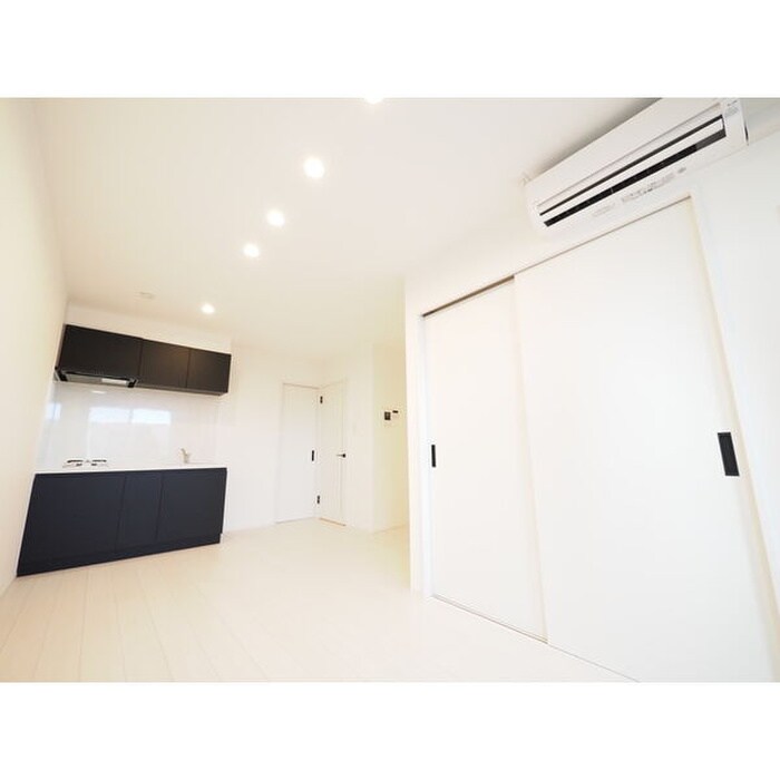 物件内観写真11　(内観写真)