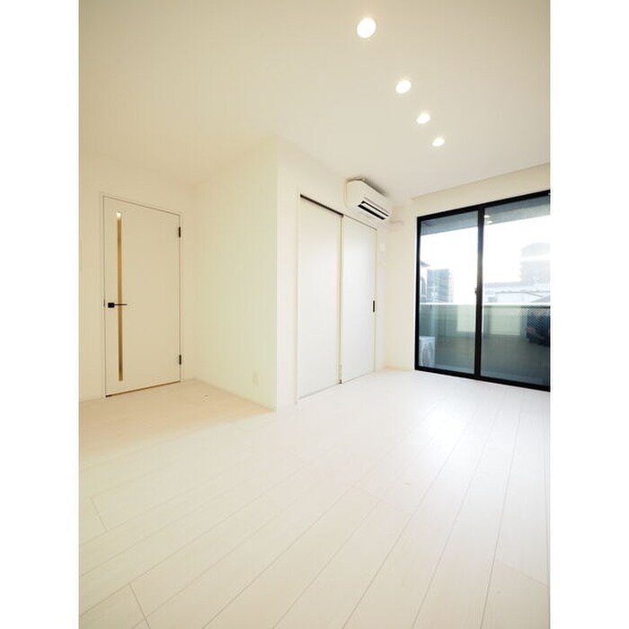 物件内観写真12　(廊下)