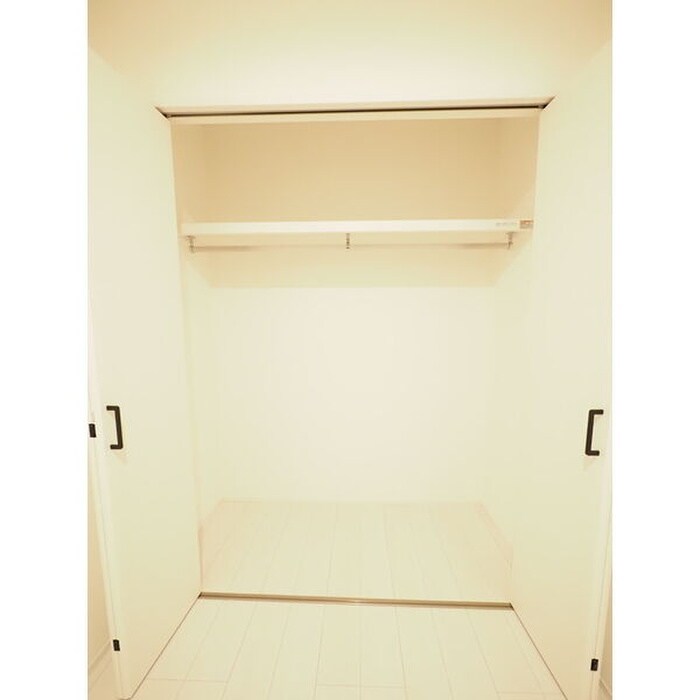 物件内観写真13　(収納)