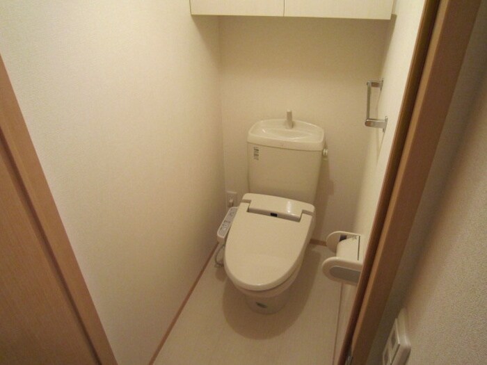 物件内観写真16　(トイレ)