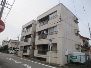 泉ハイツ外観写真