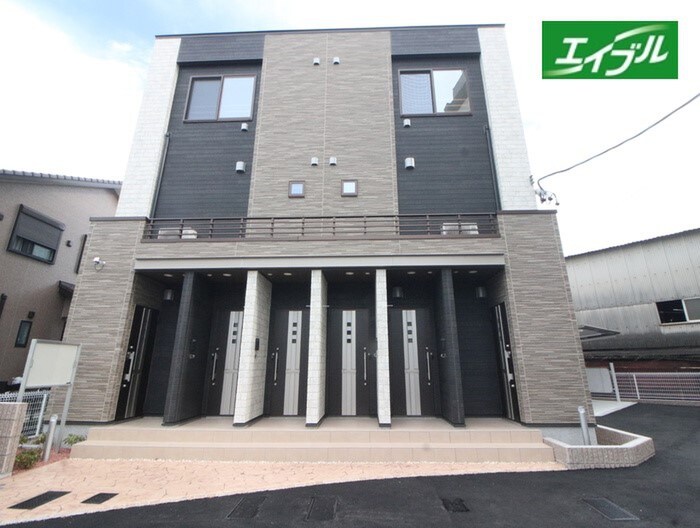 物件外観写真1　(外観写真)