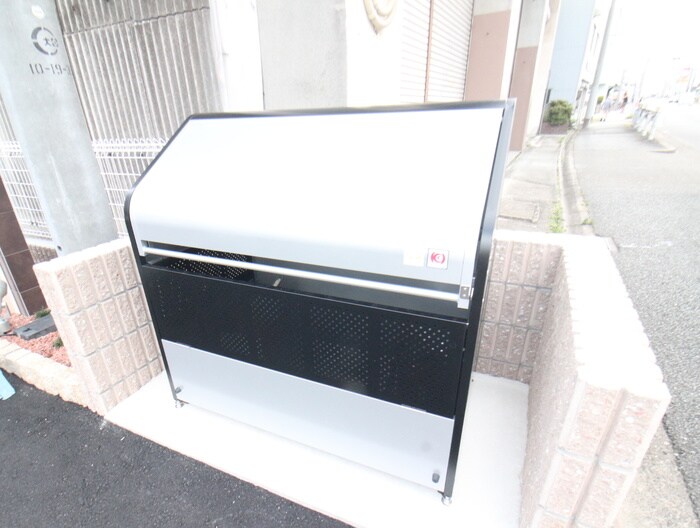 物件外観写真6　(建物設備)