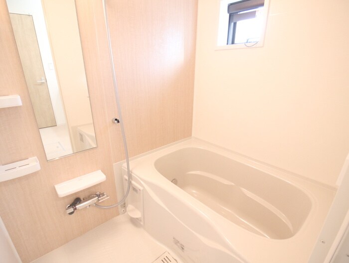 物件内観写真13　(バス／シャワールーム等)