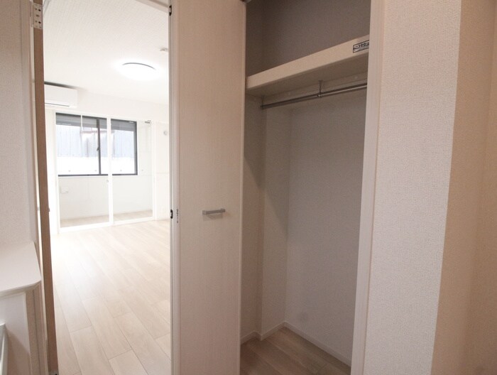 物件内観写真15　(収納)