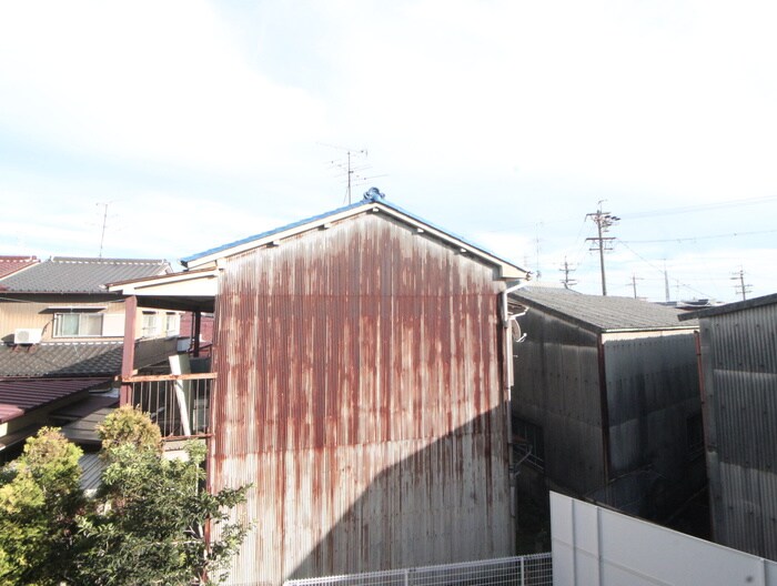 物件内観写真19　(室内からの展望)