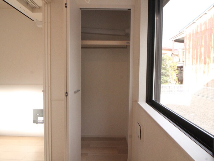 物件内観写真21　(収納)