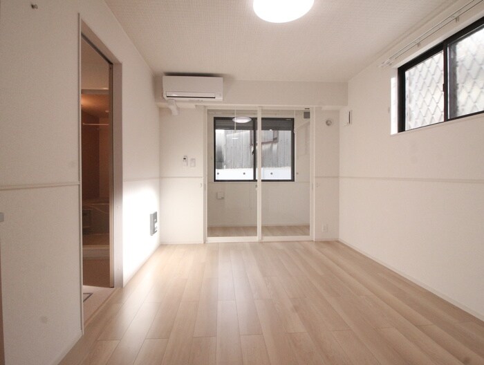 物件内観写真22　(居室)