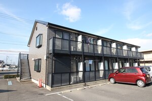 アンプルールリーブルフルリール外観写真