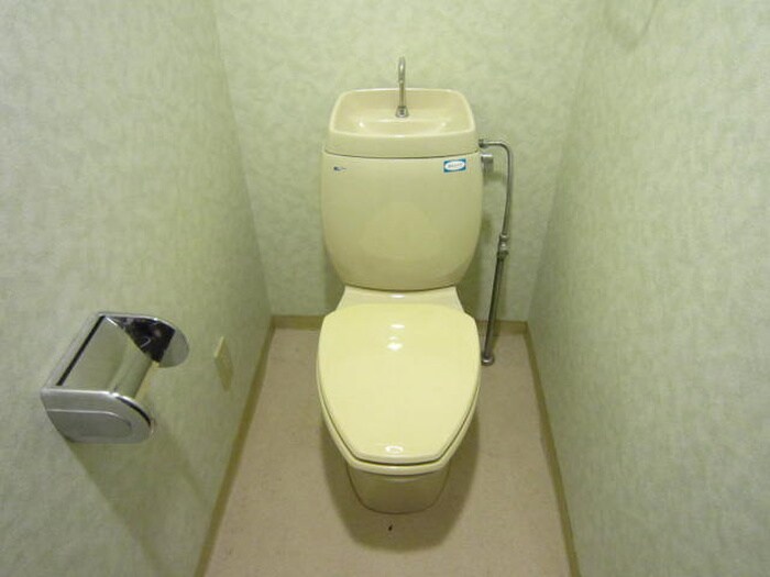 物件内観写真10　(トイレ)