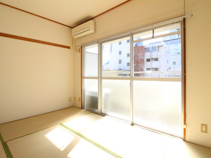 物件内観写真7　(居室)