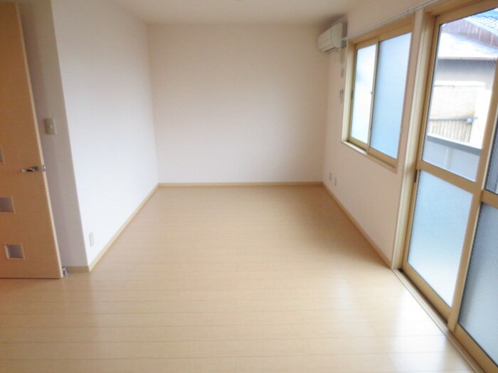 物件内観写真17　(居室)