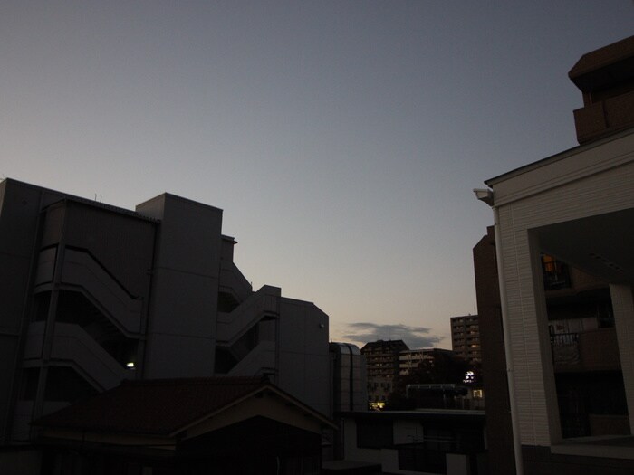 物件内観写真17　(室内からの展望)