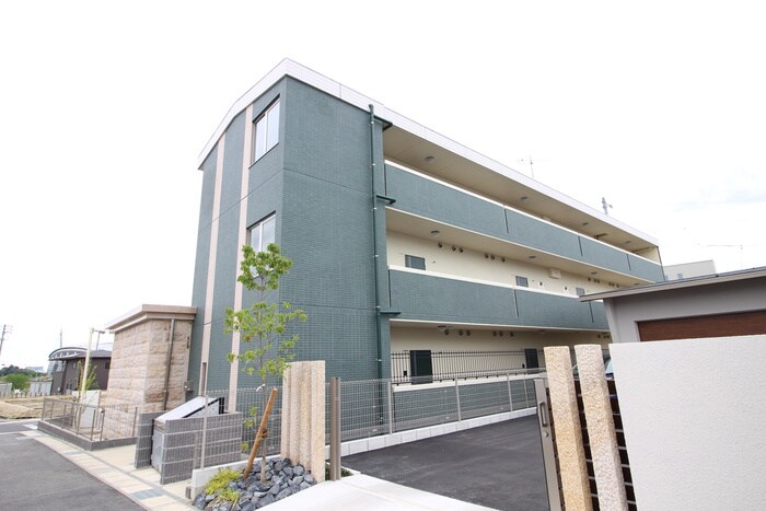 物件外観写真2　(外観写真)