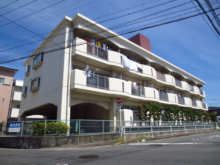 物件外観写真2　(外観写真)