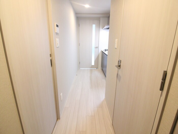 物件内観写真18　(廊下)
