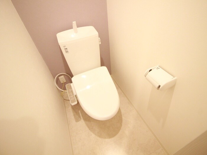 物件内観写真15　(トイレ)