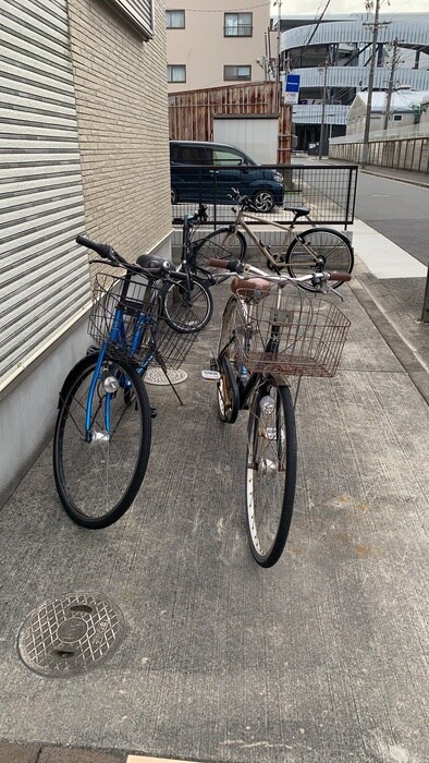 物件外観写真3　(駐輪場)