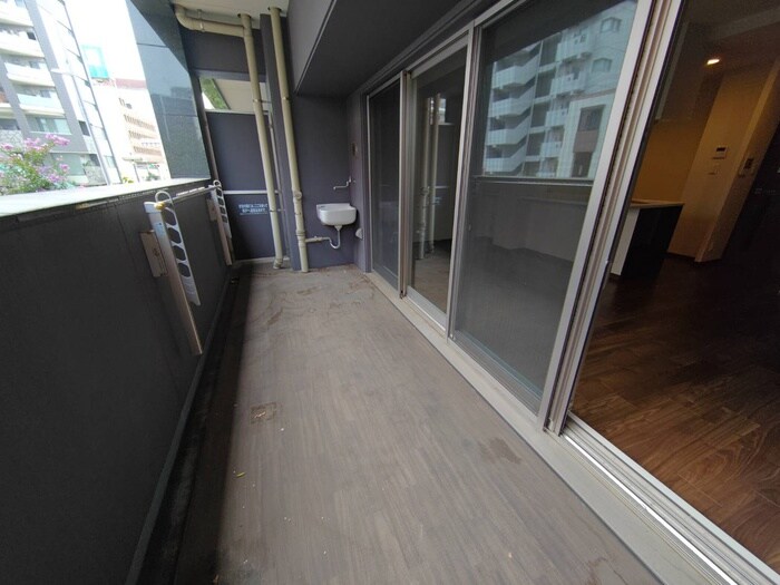 物件内観写真8　(ベランダ・バルコニー)