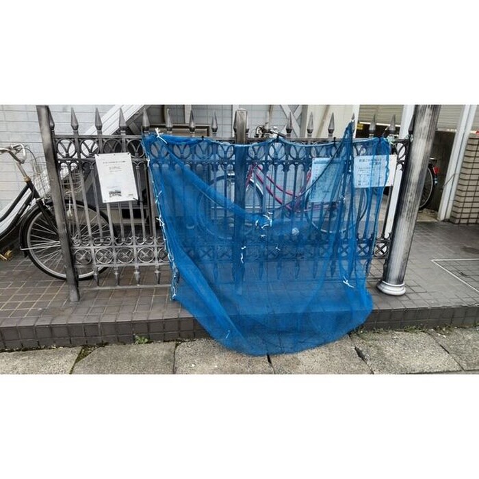 物件外観写真5　(駐輪場)