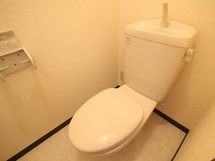 物件内観写真10　(トイレ)