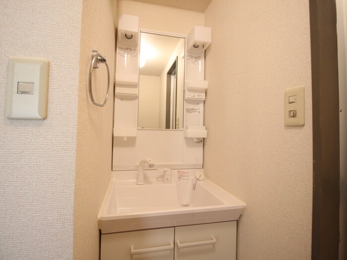 物件内観写真13　(洗面)