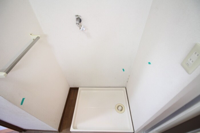 物件内観写真20　(洗濯機置場)