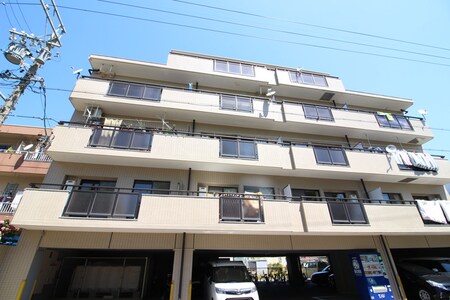 メゾン北千種外観写真