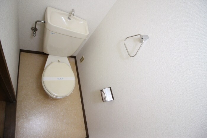 物件内観写真10　(トイレ)