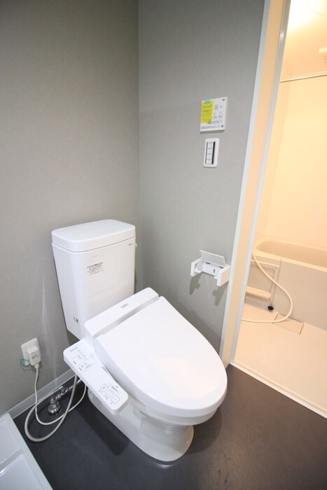 物件内観写真11　(トイレ)