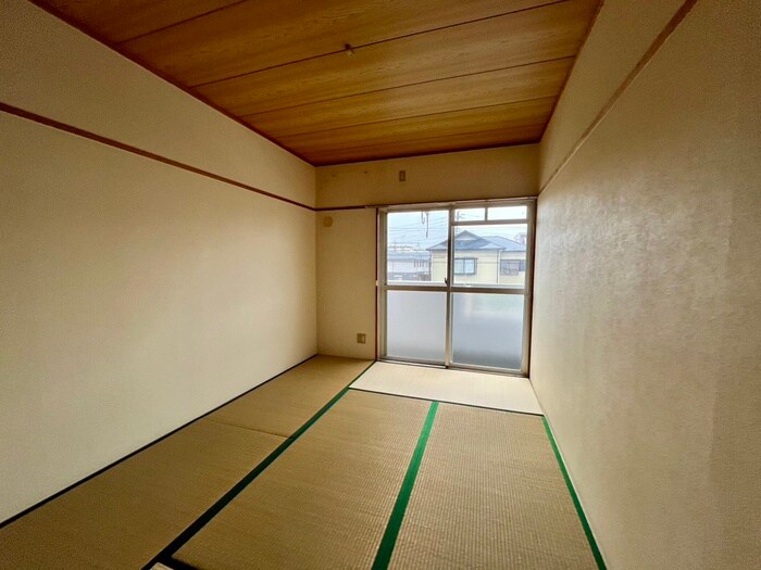 物件内観写真9　(居室)