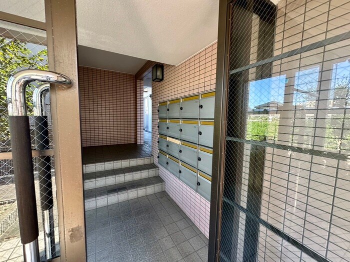 物件外観写真4　(建物設備)